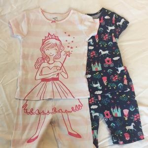 Two pairs of Carter’s short pajamas 👸